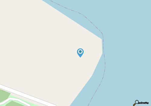 Spacious House Boat with WiFi, pool, hot-tub and fitness room in superb Beaufort map location