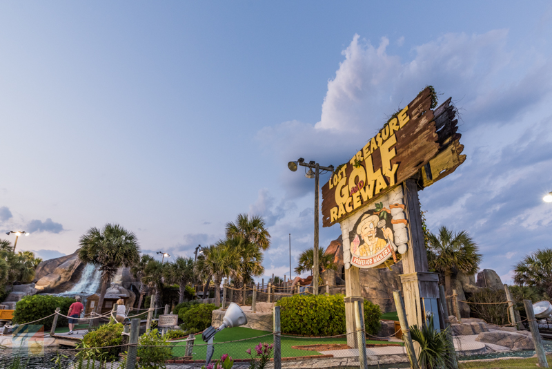 Mini Golf in Pine Knoll Shores