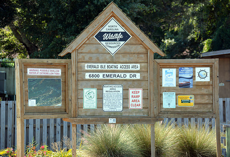 Public boating access sign in Emerald Isle, NC