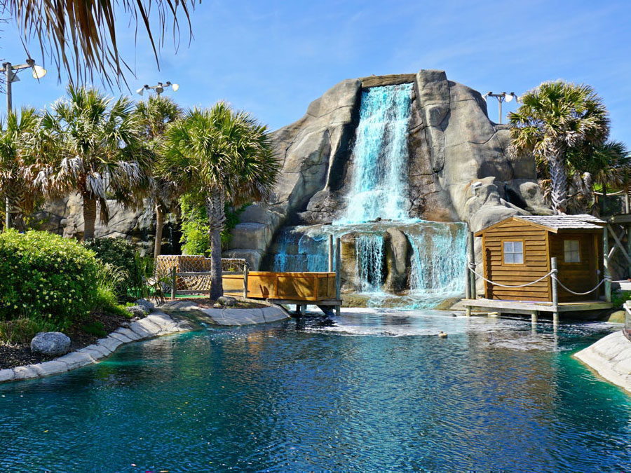 Lost Treasure Golf and Raceway - Crystal Coast waterfall