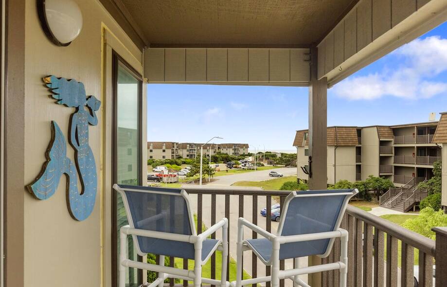 Southwinds J12 in... Vacation rental home in Atlantic Beach, NC