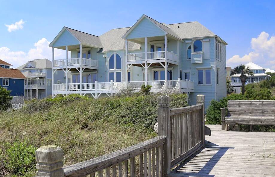 Oceanfront Emerald... Vacation rental home in Emerald Isle, NC