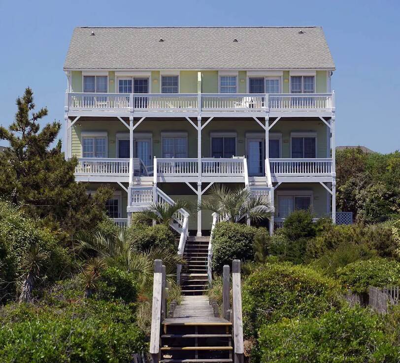 Oceanfront duplex... Vacation rental home in Emerald Isle, NC