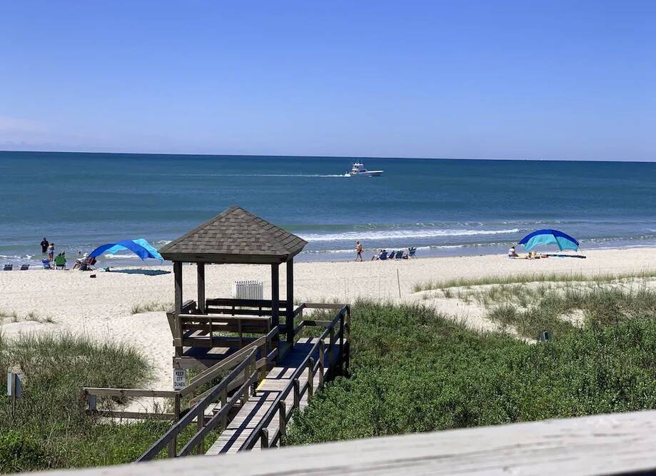 Shore Beats Work... Vacation rental home in Atlantic Beach, NC